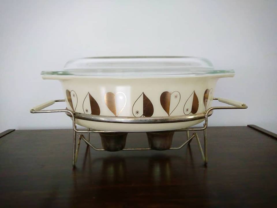 Deluxe Cinderella Casserole nick named "Golden Hearts" Pyrex