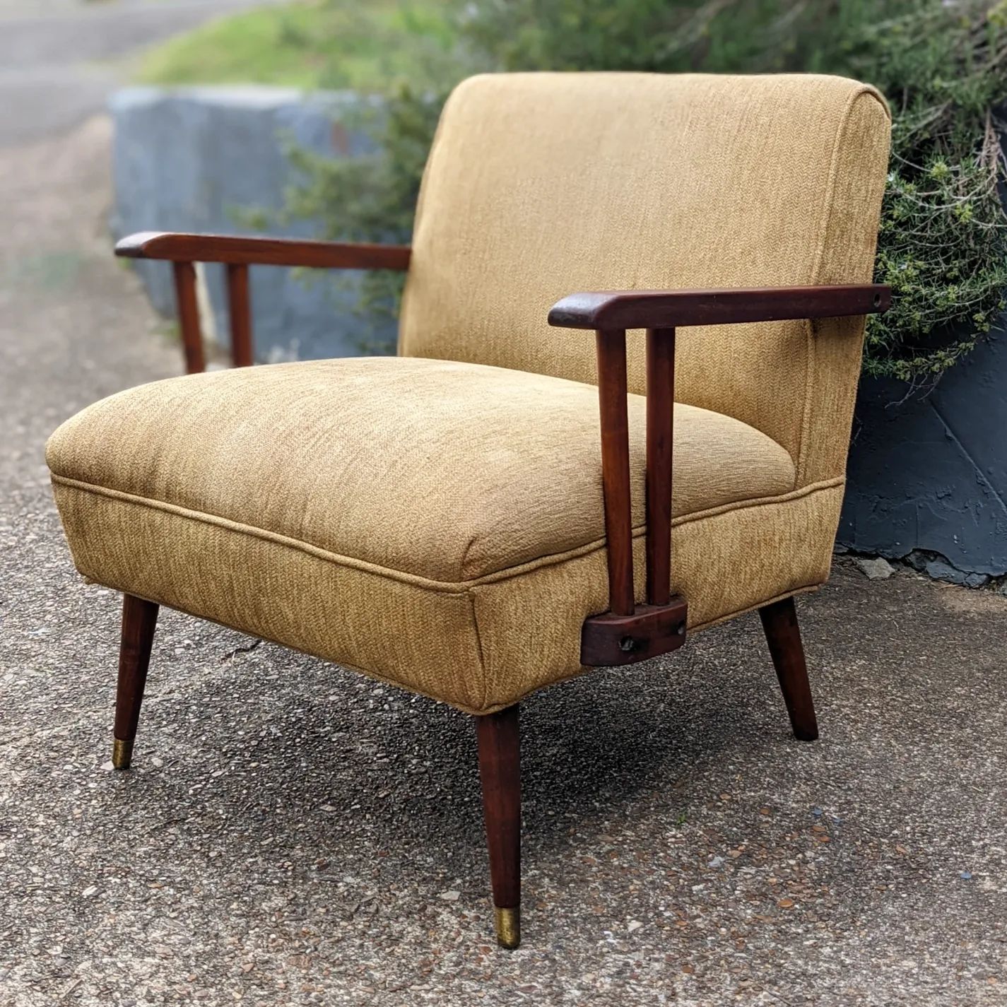 Mid Century Modern Chair