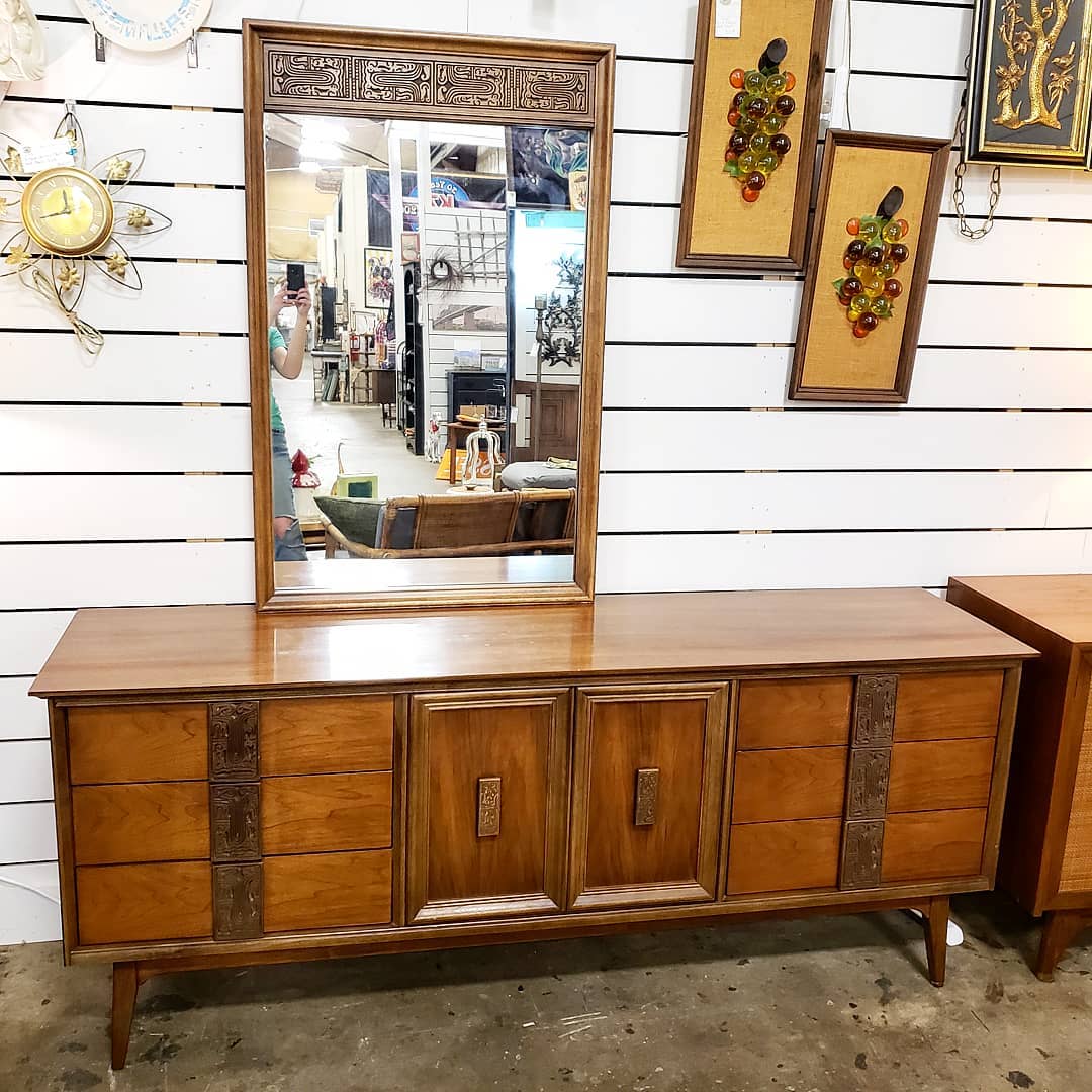 Chest of drawers with vintage wooden mirror (1960s)